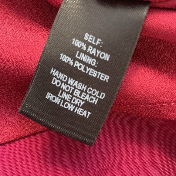 Lulus NWT mini burgundy shift dress. - Picture 10 of 14